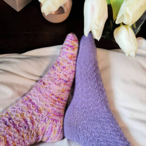 Socken Dosina, stricken, Anleitung, Wolle, Design