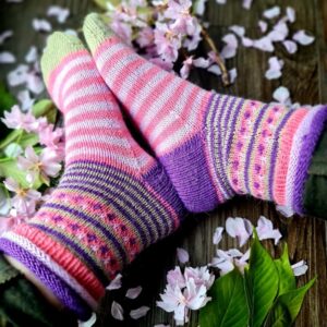 Strick-Anleitung Socken AKELA
